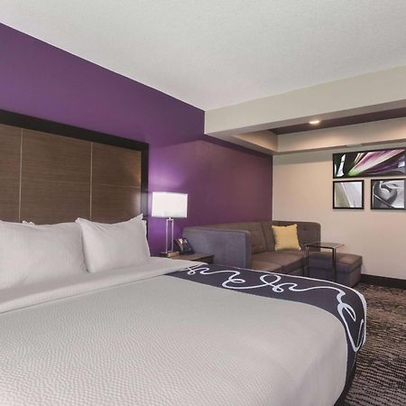 La Quinta By Wyndham Columbus North Hotel Екстериор снимка