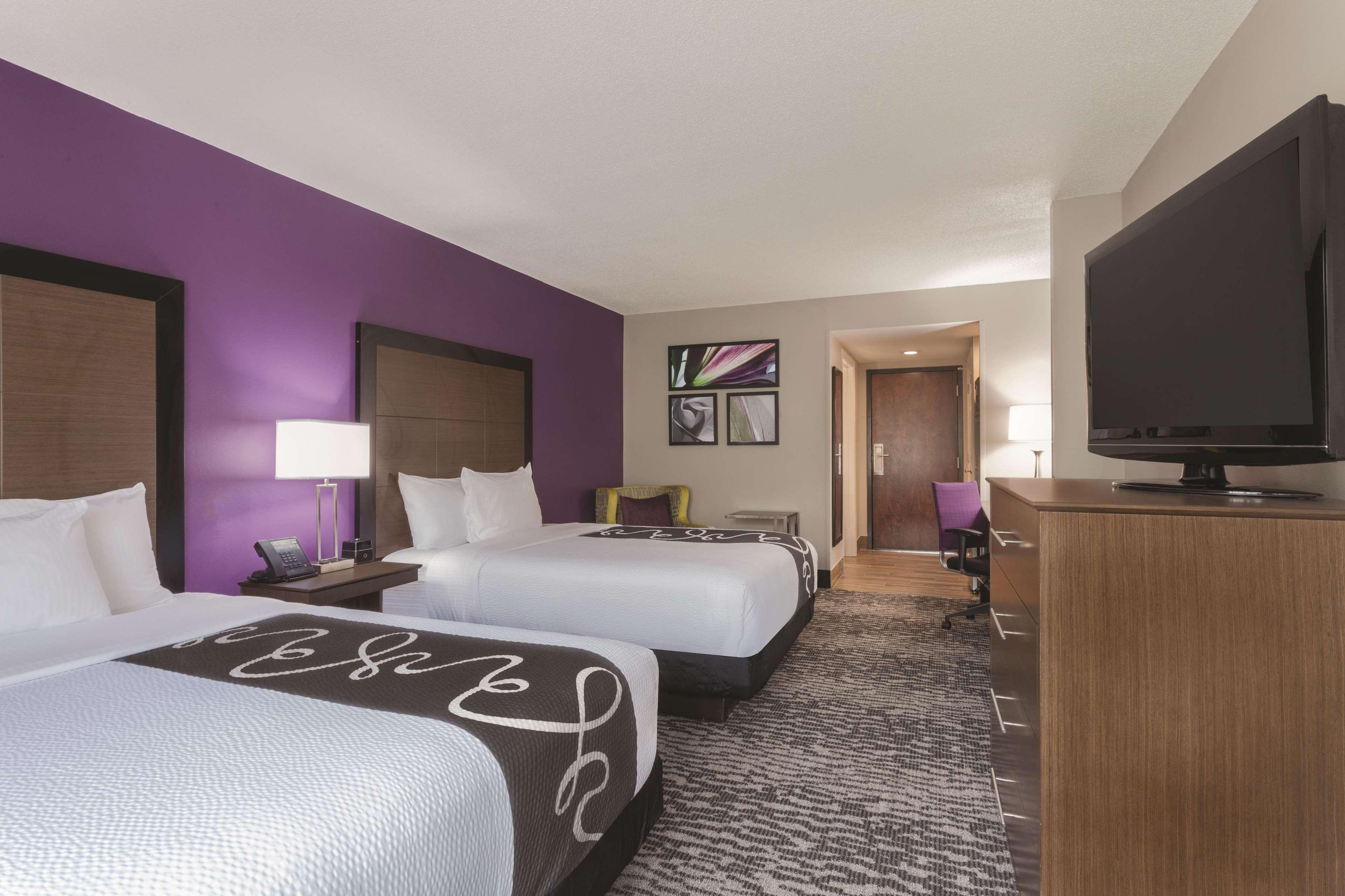 La Quinta By Wyndham Columbus North Hotel Екстериор снимка