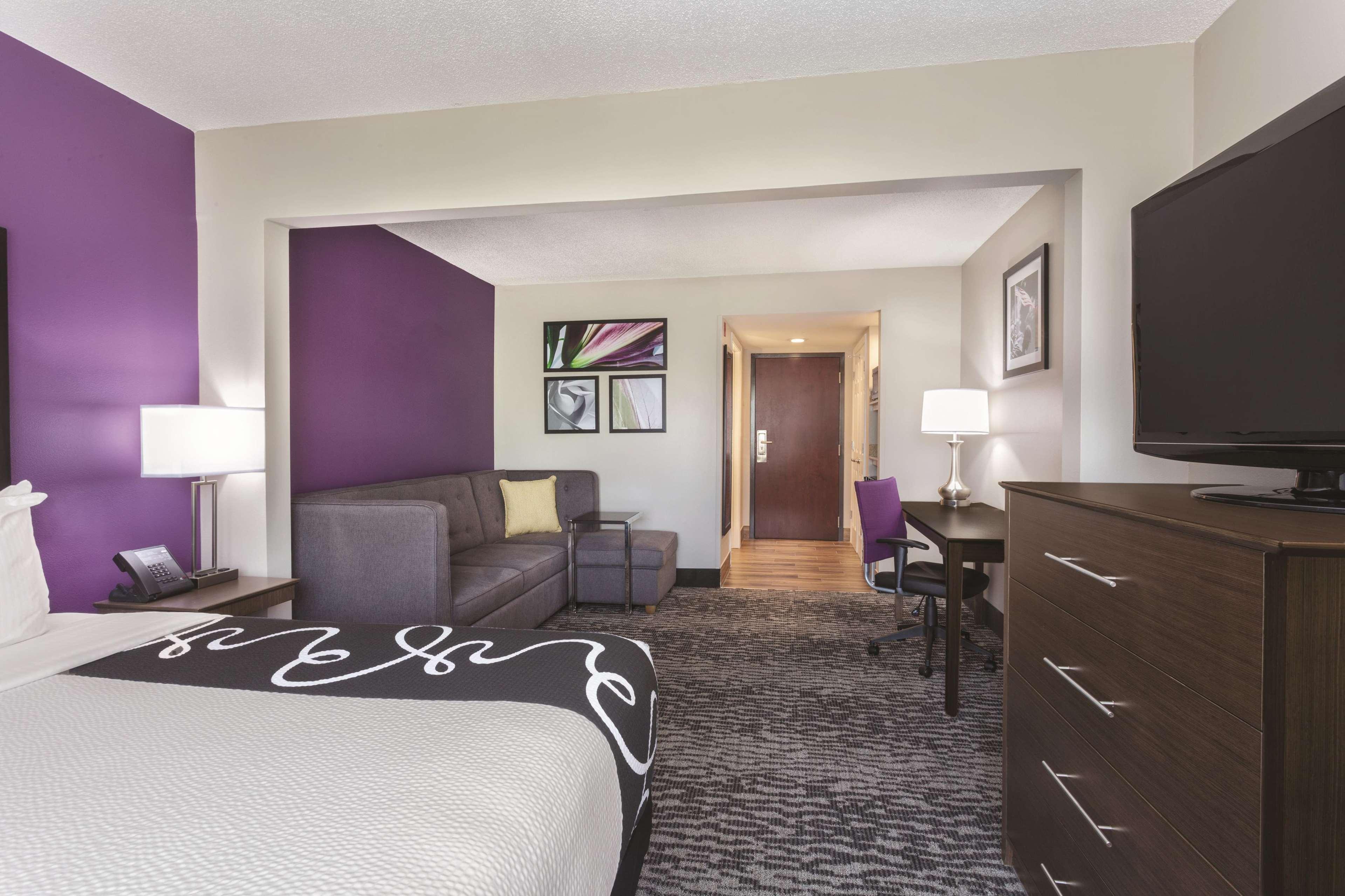 La Quinta By Wyndham Columbus North Hotel Екстериор снимка
